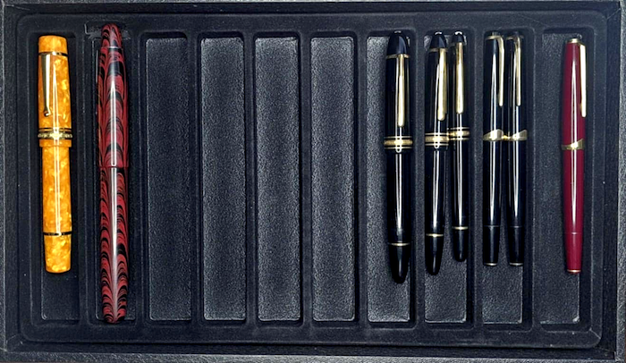 100-Pen Organizer / Storage Solution